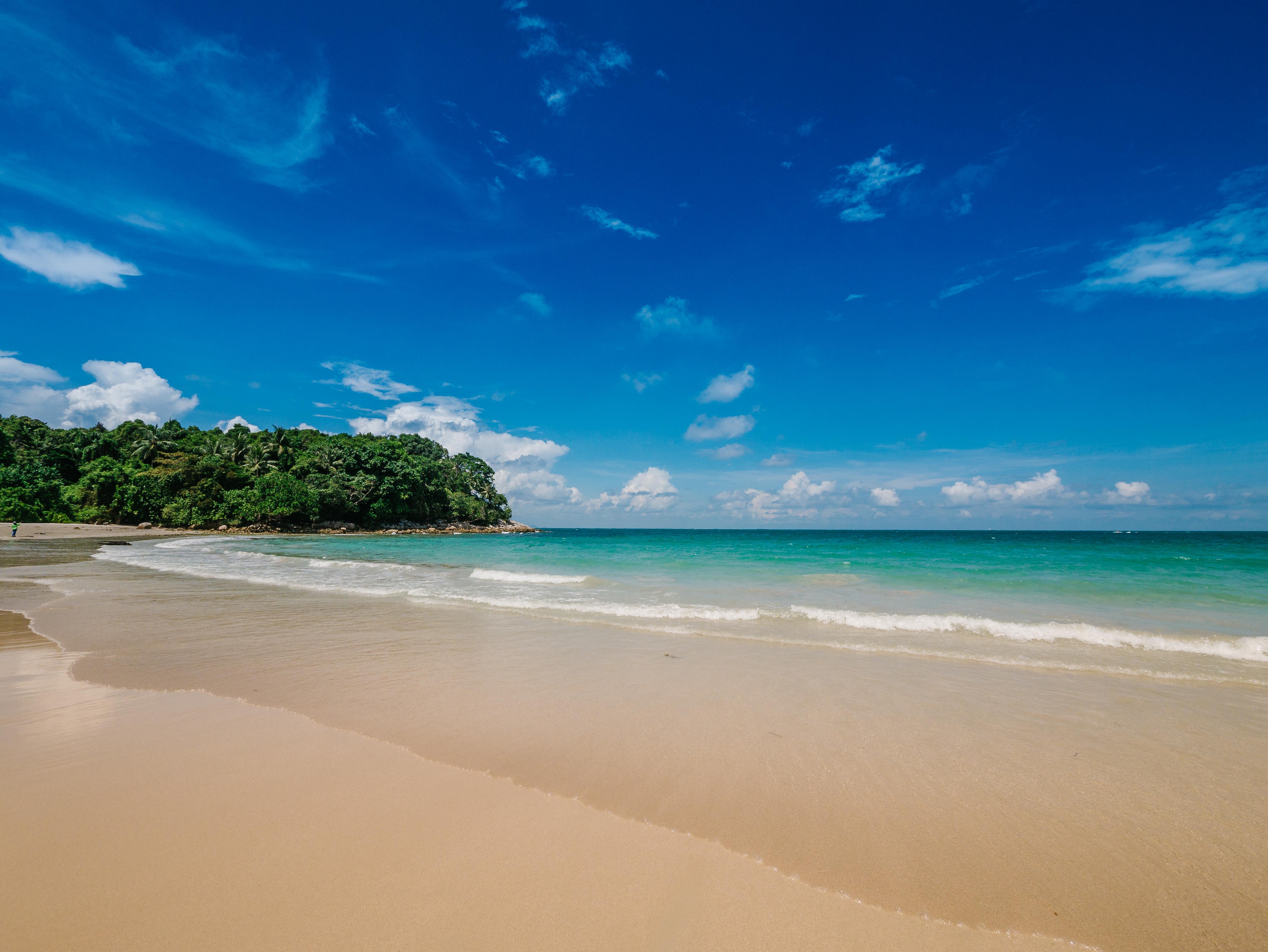 Nirwana Beach Club Lagoi Bagian luar foto
