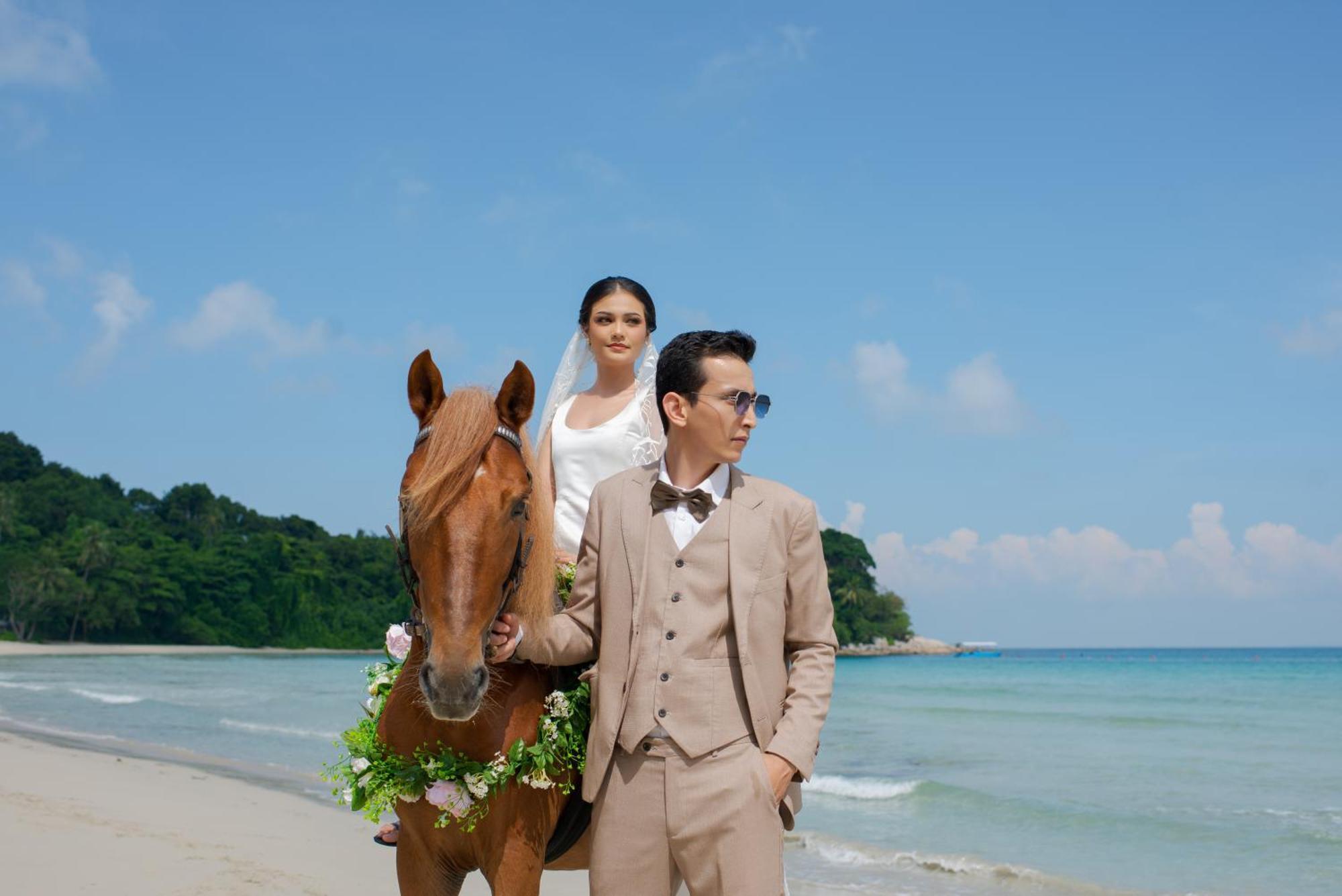 Nirwana Beach Club Lagoi Bagian luar foto